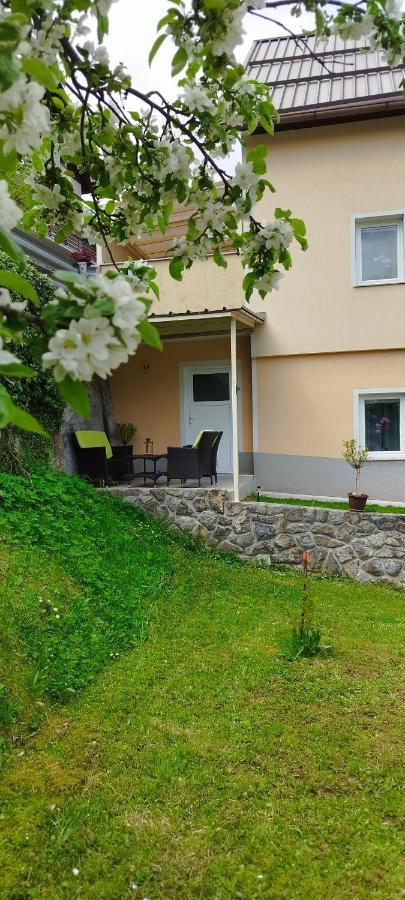 Apartma B & O Идрия Екстериор снимка